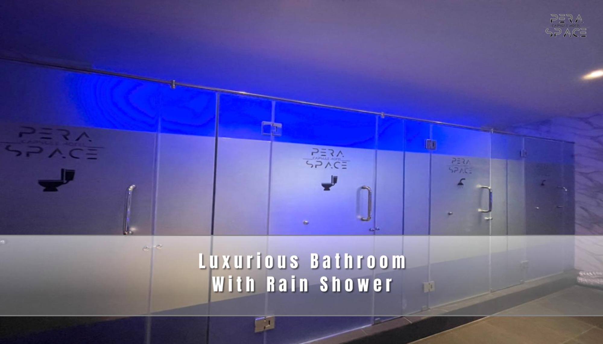 Pera Space Capsule Hotel Phuket Exterior foto